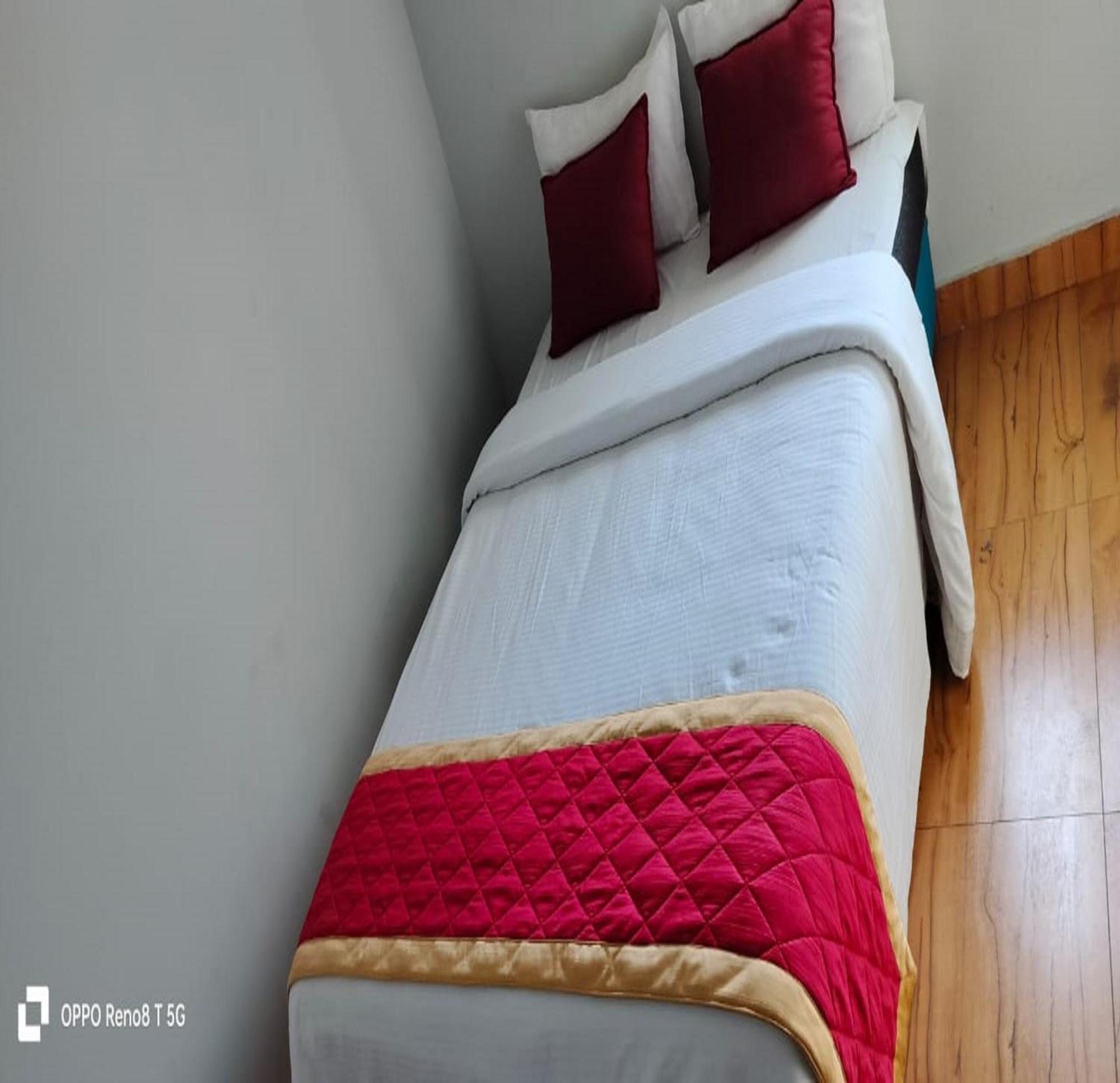 Jk - 4 Bhk Villa Jerkaud Kültér fotó