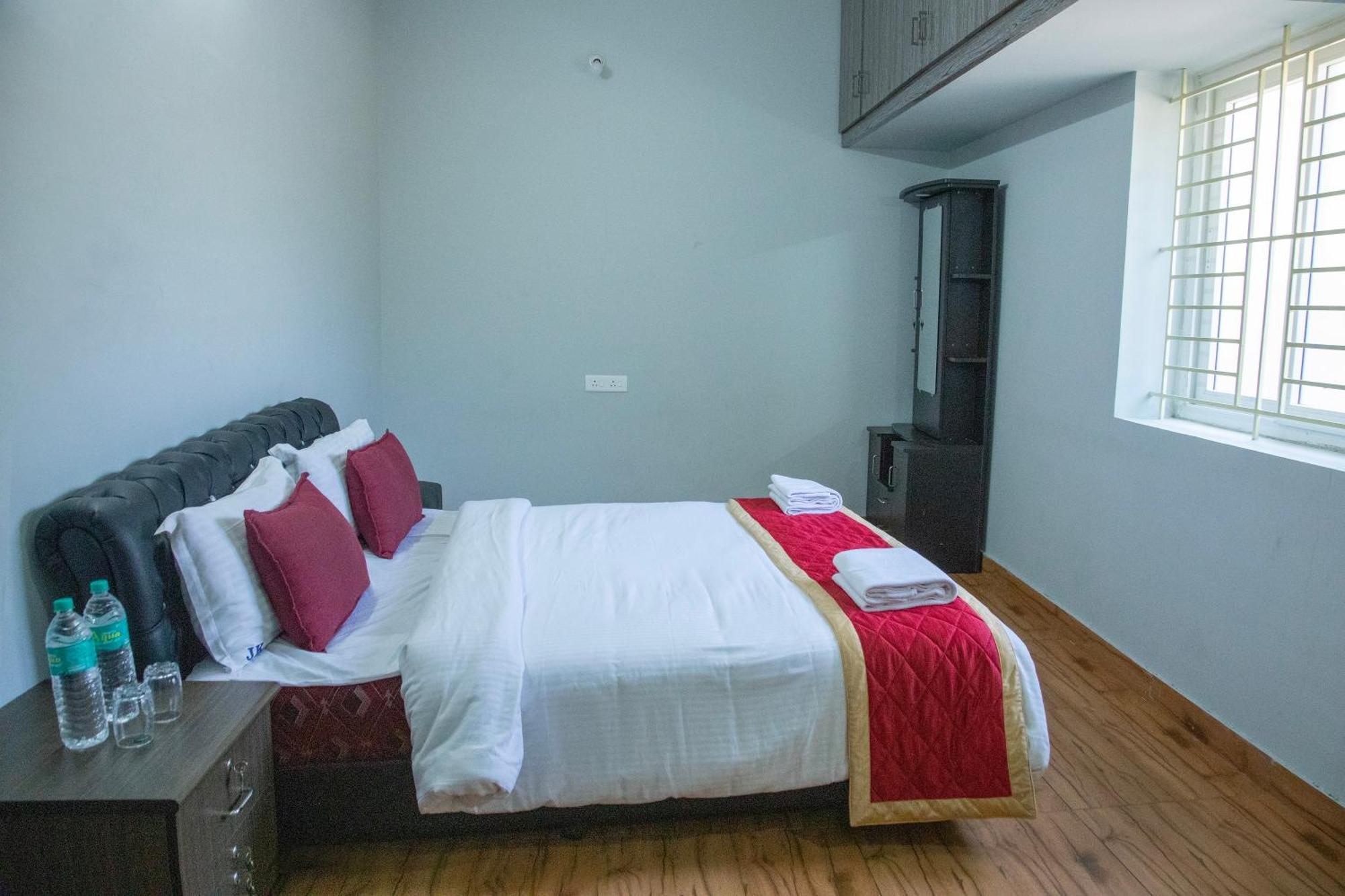 Jk - 4 Bhk Villa Jerkaud Kültér fotó